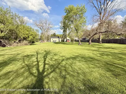 Exterior - 821 Clark Rd, Lansing, MI 48917 photo 4 of 4