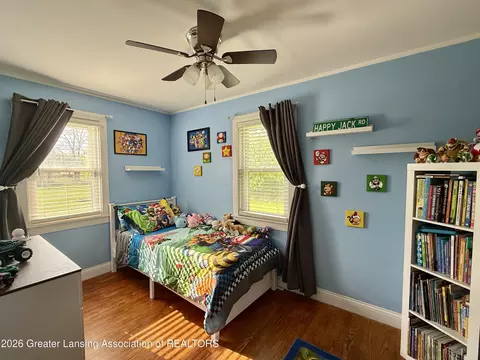 Bedroom - 821 Clark Rd, Lansing, MI 48917 photo 3 of 3