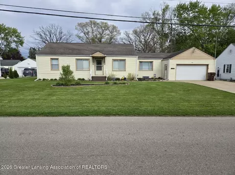 823 Browning, Jackson, MI 49202