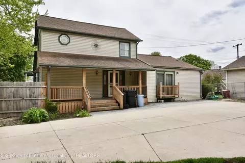 3624 8th St, Wyandotte, MI 48192