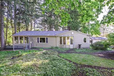 1415 Sherwood Ave, East Lansing, MI 48823
