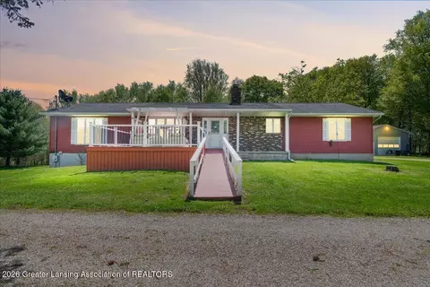 2278 Narrow Lake Rd, Charlotte, MI 48813
