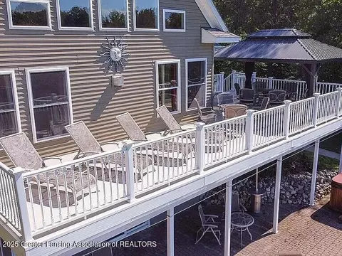 Exterior - 3518 E Long Lake Rd, Harrison, MI 48625 photo 2 of 6