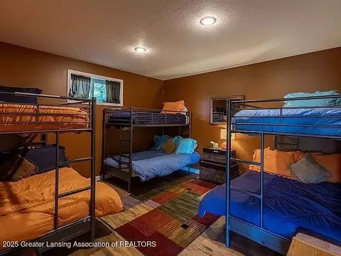 Bedroom - 3518 E Long Lake Rd, Harrison, MI 48625 photo 6 of 10
