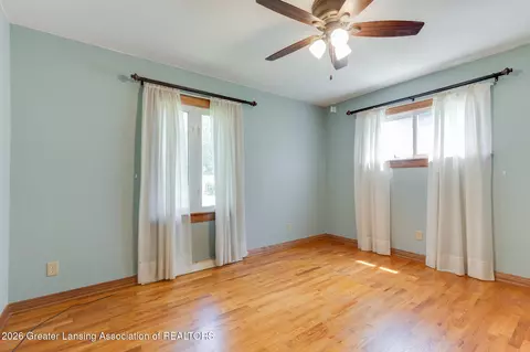 Bedroom - 15178 Chetwyn Dr, Lansing, MI 48906 photo 5 of 6