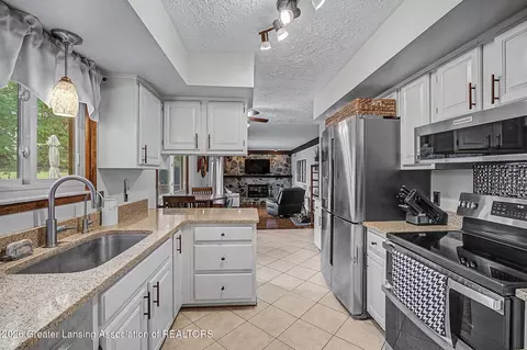 Kitchen - 732 N Edgar Rd, Mason, MI 48854 photo 5 of 5
