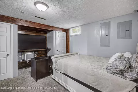 Bedroom - 732 N Edgar Rd, Mason, MI 48854 photo 8 of 10
