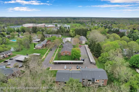View/Area - 1747 Maple Ridge Rd #17, Haslett, MI 48840 photo 5 of 6