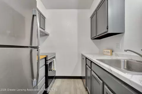 Kitchen - 1747 Maple Ridge Rd #17, Haslett, MI 48840 photo 1 of 3