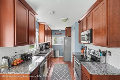 Kitchen - 761 Fitting Ave, Lansing, MI 48917 photo 1 of 4