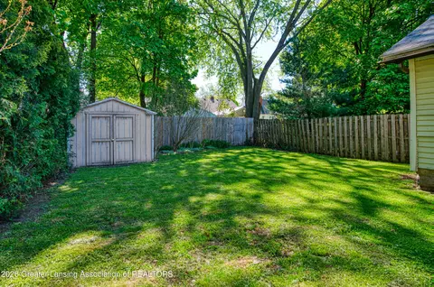 Exterior - 1823 Delevan Ave, Lansing, MI 48910 photo 5 of 7