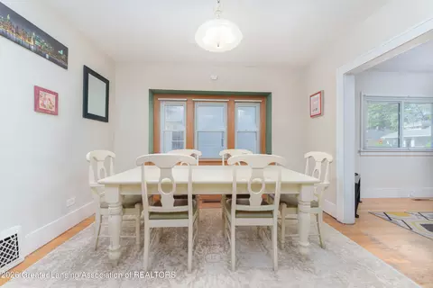 Dining - 1823 Delevan Ave, Lansing, MI 48910 photo 1 of 2