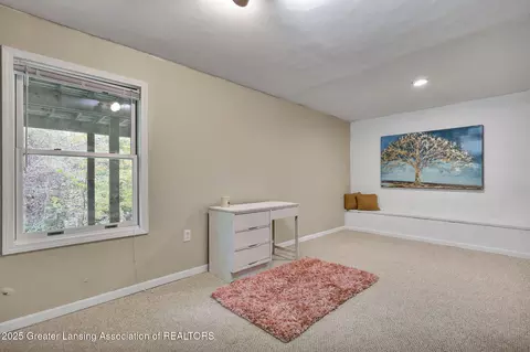 Bedroom - 11877 W Herbison Rd, Eagle, MI 48822 photo 11 of 11