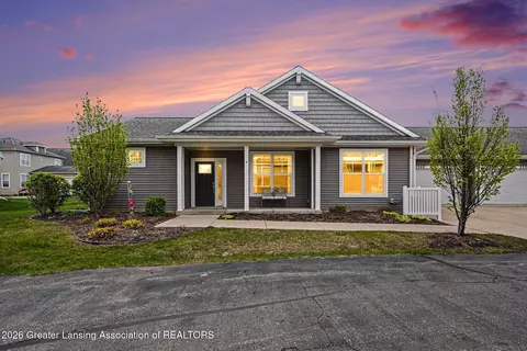 3340 Hamlet, East Lansing, MI 48823