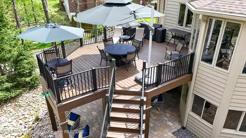 Exterior - 2032 Birch Bluff Dr, Okemos, MI 48864 photo 5 of 15