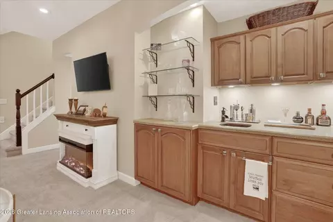 Entry Way - 2032 Birch Bluff Dr, Okemos, MI 48864 photo 5 of 5
