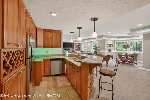 Kitchen - 2032 Birch Bluff Dr, Okemos, MI 48864 photo 4 of 5