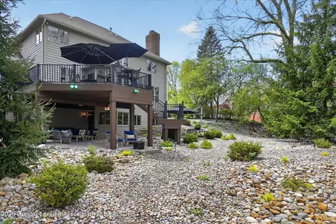 Exterior - 2032 Birch Bluff Dr, Okemos, MI 48864 photo 14 of 15