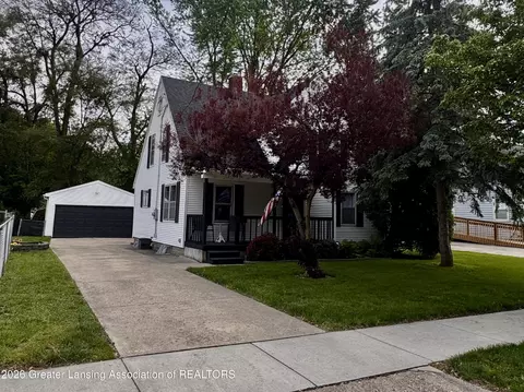 630 Julia St, Lansing, MI 48910