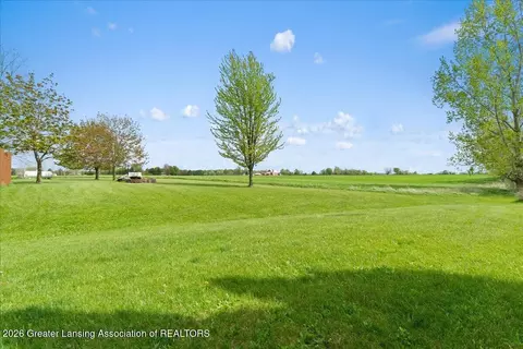 Exterior - 5233 W Taft Rd, Saint Johns, MI 48879 photo 12 of 12