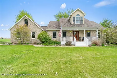 Exterior - 5233 W Taft Rd, Saint Johns, MI 48879 photo 2 of 12