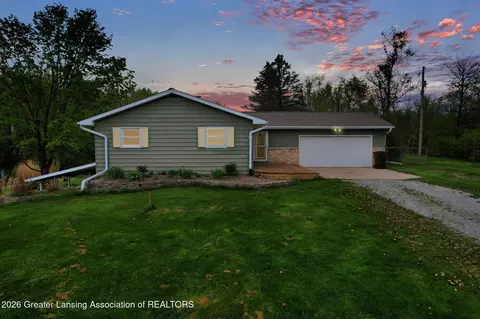 7185 Fhaner Hwy, Potterville, MI 48876