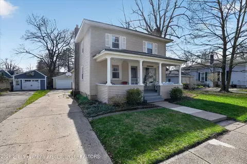Exterior - 206 E Scott St, Grand Ledge, MI 48837 photo 1 of 16