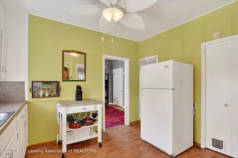 Kitchen - 206 E Scott St, Grand Ledge, MI 48837 photo 4 of 4
