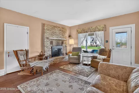 Living - 206 E Scott St, Grand Ledge, MI 48837 photo 1 of 2