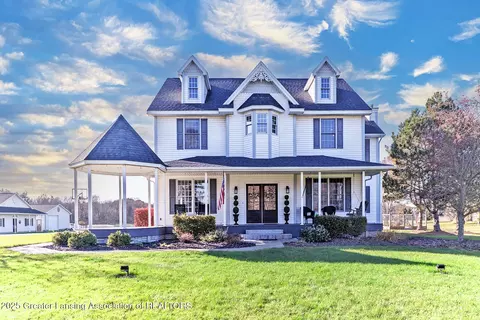 3811 Meridian Rd, Okemos, MI 48864