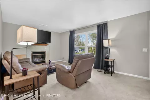 Living - 6062 Beechwood Dr, Haslett, MI 48840 photo 4 of 4