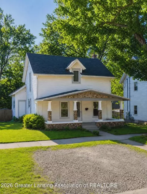 328 N Bostwick St, Charlotte, MI 48813
