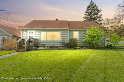 2800 Fernwood Ave, Lansing, MI 48912