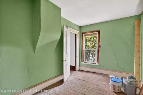 Bedroom - 8843 Bunkerhill Rd, Jackson, MI 49201 photo 5 of 6