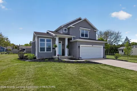807 W Cass St, Saint Johns, MI 48879