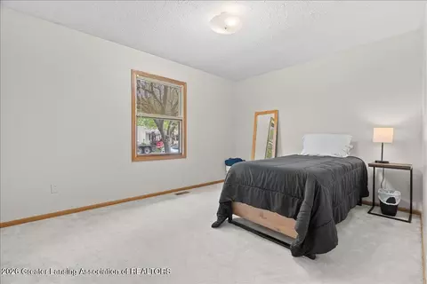 Bedroom - 611 Dartmouth Dr, Dewitt, MI 48820 photo 3 of 4