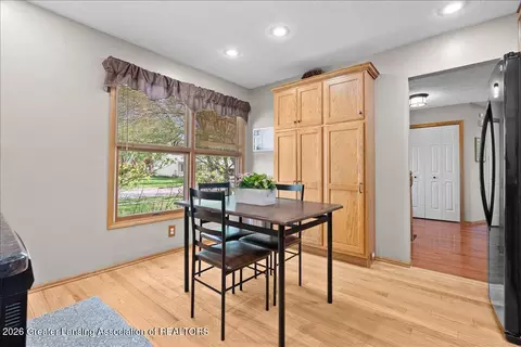Other - 611 Dartmouth Dr, Dewitt, MI 48820 photo 6 of 12
