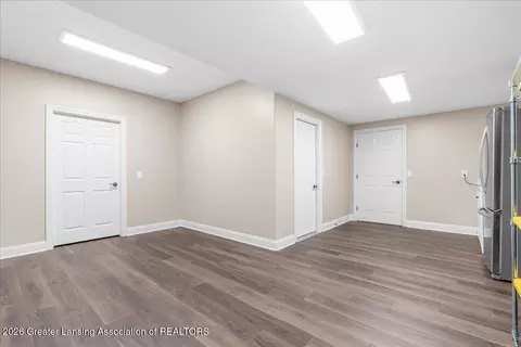 Entry Way - 410 W Spring Meadows Ln, Dewitt, MI 48820 photo 14 of 14