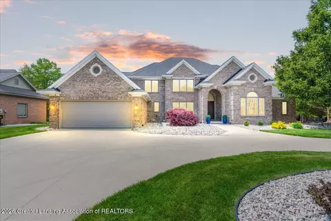 Exterior - 410 W Spring Meadows Ln, Dewitt, MI 48820 photo 17 of 17