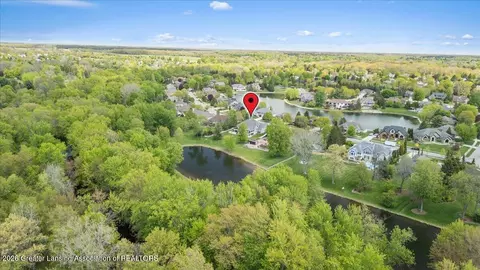 View/Area - 410 W Spring Meadows Ln, Dewitt, MI 48820 photo 8 of 9