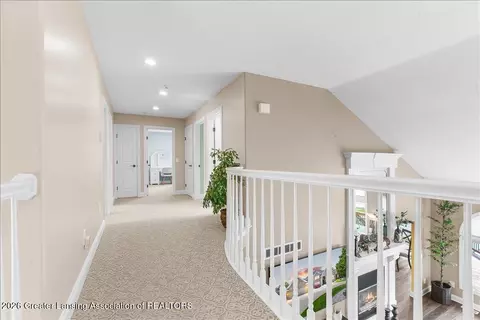 Entry Way - 410 W Spring Meadows Ln, Dewitt, MI 48820 photo 11 of 14