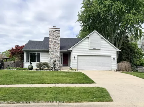 2325 Bush Hl, Holt, MI 48842