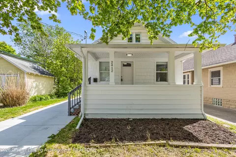 2412 Fernwood Ave, Lansing, MI 48912