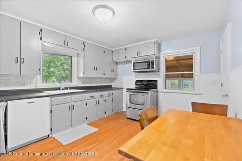 Kitchen - 306 W Madison St, Dewitt, MI 48820 photo 2 of 3