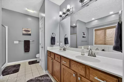 Bath - 5553 Wild Iris, Haslett, MI 48840 photo 1 of 4