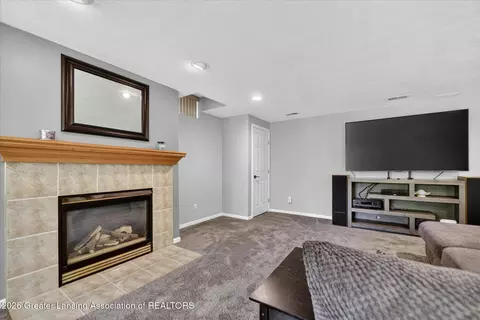 Living - 5553 Wild Iris, Haslett, MI 48840 photo 2 of 2