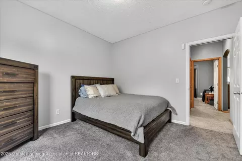 Bedroom - 5553 Wild Iris, Haslett, MI 48840 photo 3 of 4