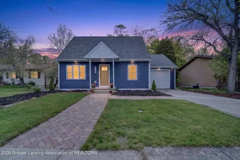 4221 Chickory Ln, Lansing, MI 48910