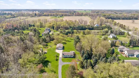961 Jolly Rd, Okemos, MI 48864