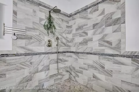 Bath - 1138 Matthaei Ct, Mason, MI 48854 photo 1 of 4